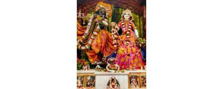 Radha Krishna Photo – Symbol of Eternal Love & Devotion | ISKCON Mayapur
