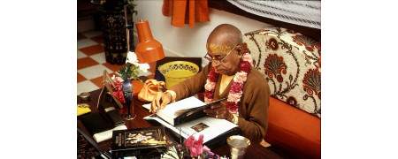 Buy Spiritual Books Online – Bhagavad Gita, Vedic Scriptures & More | Mayapur Store